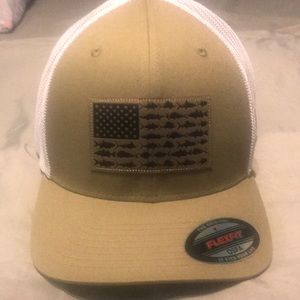 Columbia hat - brand new, never worn